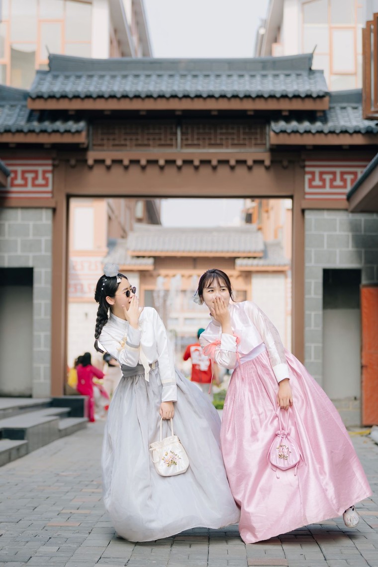 Top những điểm check-in đẹp “quên lối về” tại phố Hàn K-Town ảnh 1