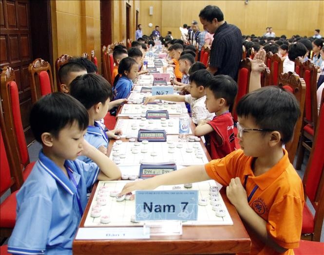 Hơn 300 vận động viên tham dự Giải vô địch Cờ tướng trẻ toàn quốc năm 2024 ảnh 1