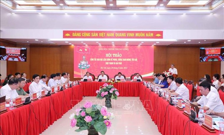 Giáo dục liêm chính cho người nắm quyền lực để phòng ngừa tham nhũng ảnh 1