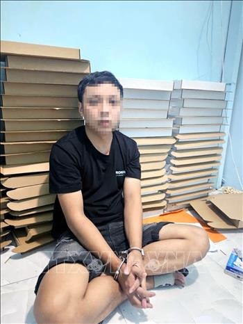 Triệt phá đường dây “Làm giả tài liệu của cơ quan, tổ chức”, bắt 4 đối tượng ảnh 1