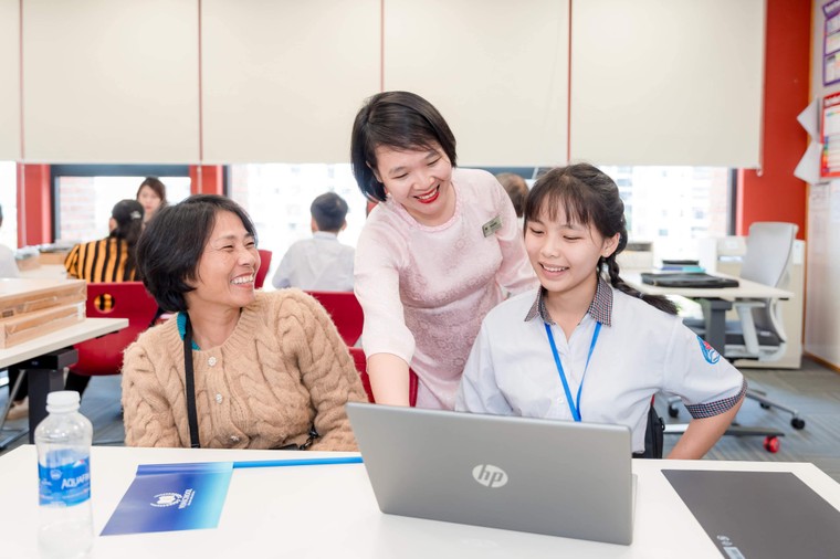 Vinschool trao học bổng kiến tạo cho 30 học sinh xuất sắc vượt khó ảnh 2