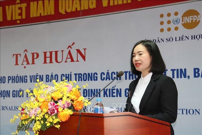 Dự báo Việt Nam “dư thừa” 1,5 triệu nam giới vào năm 2034​ ảnh 1