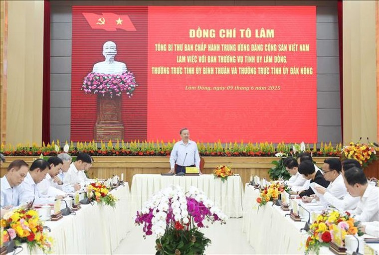 Tổng Bí thư Tô Lâm: Tỉnh Lâm Đồng mới khẩn trương xây dựng lại quy hoạch tổng thể phát triển kinh tế - xã hội giai đoạn mới ảnh 2