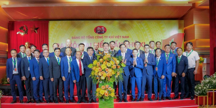 Đại hội Đại biểu Đảng bộ PV GAS lần thứ XI nhiệm kỳ 2025 – 2030: Phát triển PV GAS tiếp tục giữ vững vị thế số 1 trong ngành năng lượng khí Việt Nam ảnh 4