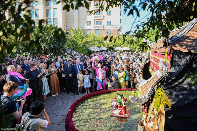 Phu nhân Ngô Phương Ly: Văn hóa là cầu nối bền vững Việt - Nga ảnh 3