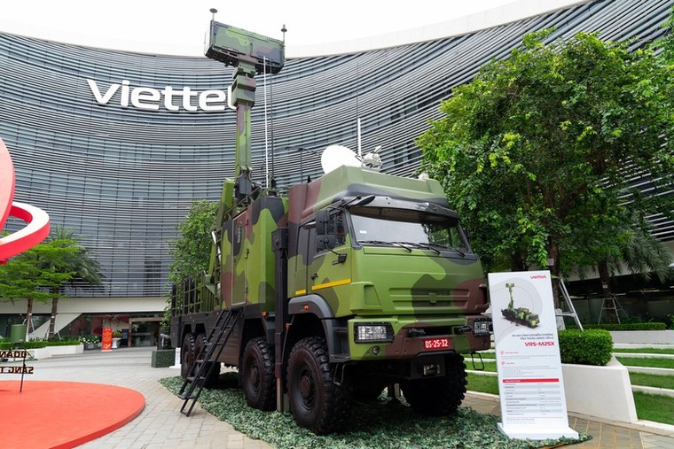 Viettel đặt mục tiêu tăng trưởng 2 con số, đưa Việt Nam trở thành nước xuất khẩu công nghệ cao ảnh 2