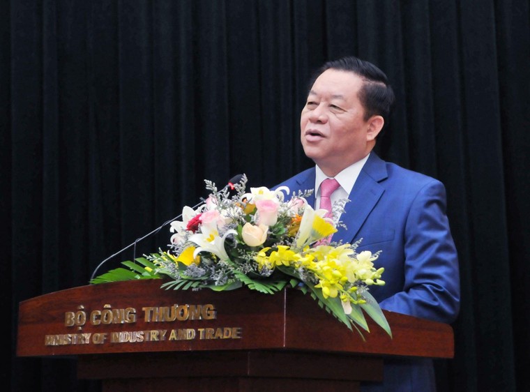 'Phát huy sức mạnh tập thể, xứng đáng với truyền thống 70 năm không ngừng vươn xa' ảnh 2