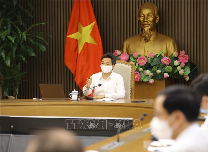 Phó Thủ tướng Vũ Đức Đam chủ trì họp Thường trực BCĐ Quốc gia phòng, chống dịch COVID-19 ảnh 3