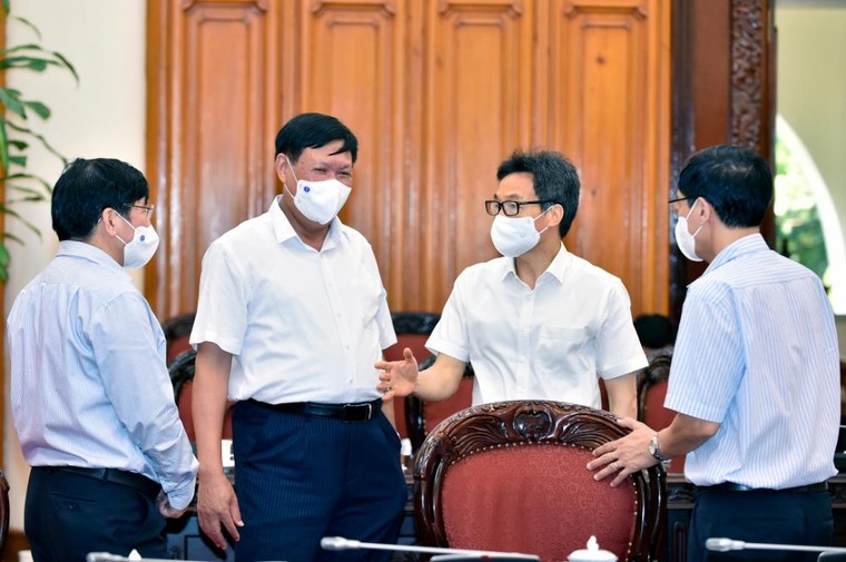 Quyết tâm đẩy lùi dịch bệnh, bảo vệ sức khỏe nhân dân là trên hết, trước hết ảnh 3