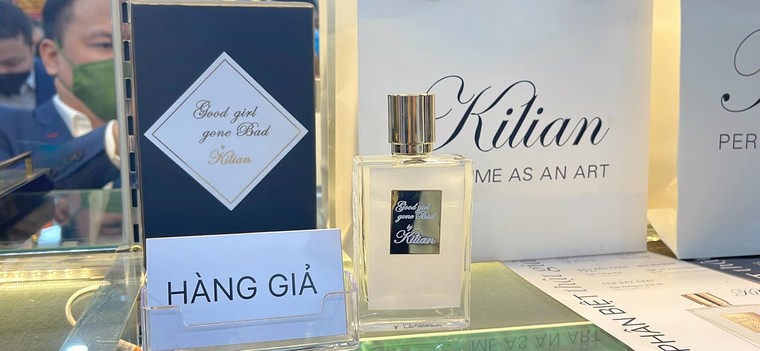 Tổng cục QLTT khai trương phòng Trưng bày nhận diện hàng thật – hàng giả ảnh 1