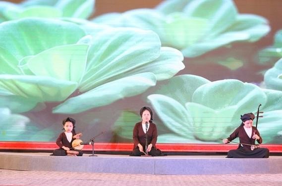 Đặt lên vai người trẻ trách nhiệm gìn giữ văn hóa ảnh 1