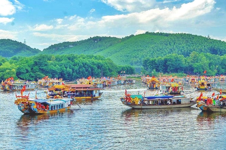 Nét đặc sắc văn hóa tâm linh tại Lễ hội điện Huệ Nam ảnh 1