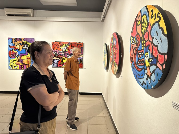 Đến Hà Nội xem “Góc nhìn đa chiều” của cậu bé Xứ Lạng ảnh 7