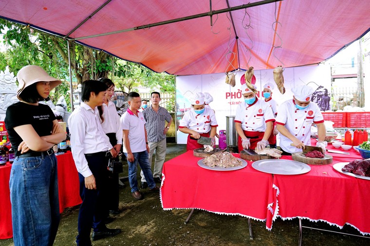 Làng Vân Cù mong muốn là điểm đến của "Phở" ảnh 6