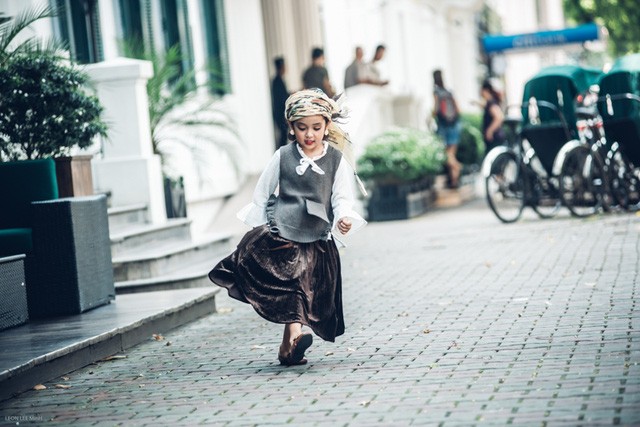 Khó rời mắt khỏi vẻ đẹp cuốn hút của bé gái Hà Nội ảnh 10