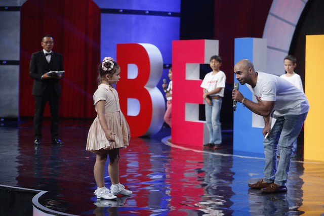 MC Lại Văn Sâm “choáng" với cậu bé 10 tuổi tiết lộ có 4 đời “bạn gái” ảnh 2