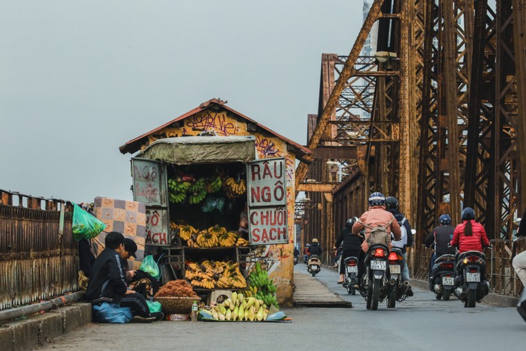 Vẻ đẹp cây cầu Long Biên qua nhiều góc độ ảnh 8