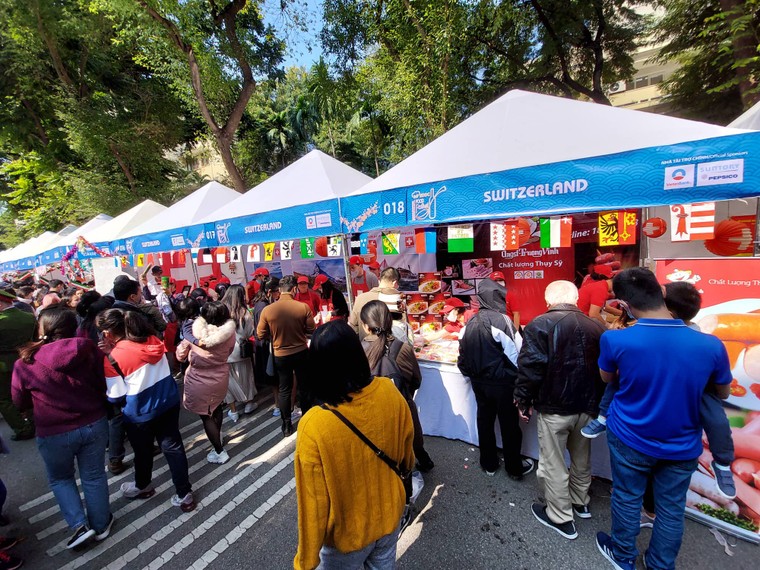 Liên hoan ẩm thực quốc tế - sự giao lưu giữa các nền văn hoá trên thế giới ảnh 1