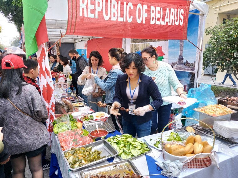 Liên hoan ẩm thực quốc tế - sự giao lưu giữa các nền văn hoá trên thế giới ảnh 3