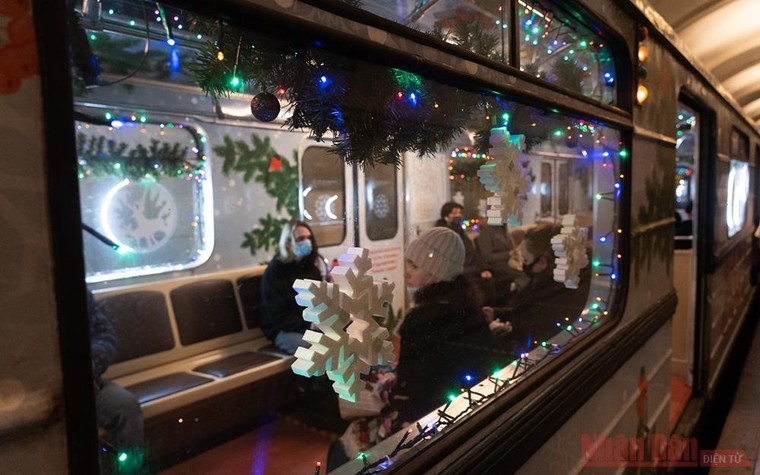 “Chuyến tàu năm mới” ở Moscow ảnh 5