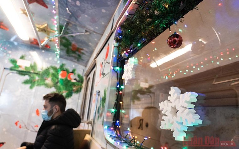 “Chuyến tàu năm mới” ở Moscow ảnh 7