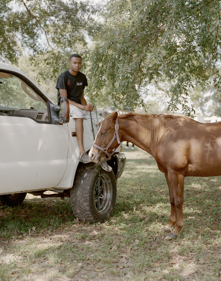 Cao bồi Mỹ gốc Phi qua bộ ảnh đầy chân thực ảnh 6
