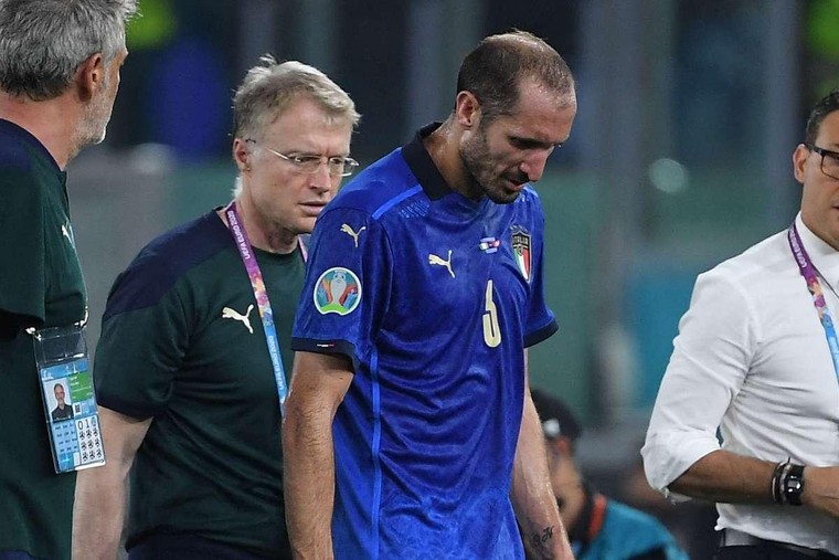 EURO 2020: 'Cơn sốt' bất thường không được dự báo trước ảnh 2