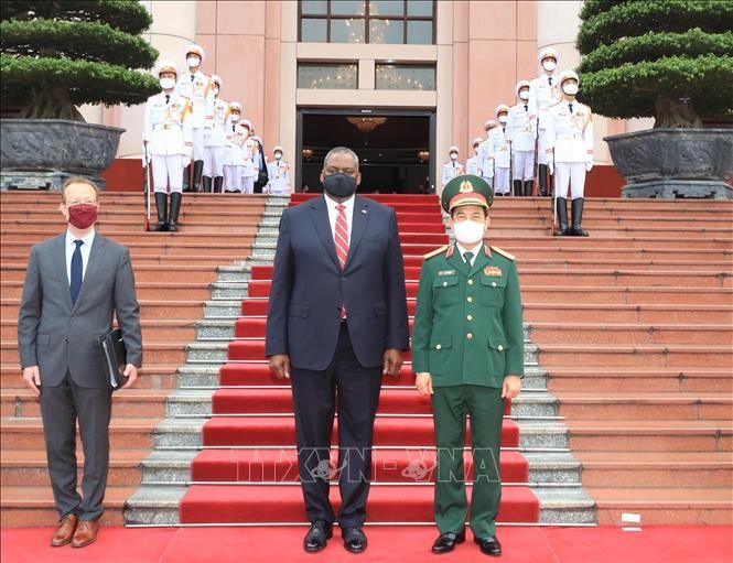 Bộ trưởng Quốc phòng Phan Văn Giang tiếp đón, hội đàm với Bộ trưởng Quốc phòng Mỹ ảnh 4