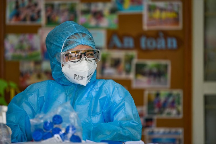 Hà Nội thực hiện 7 ngày cao điểm xét nghiệm diện rộng 300.000 người ảnh 1