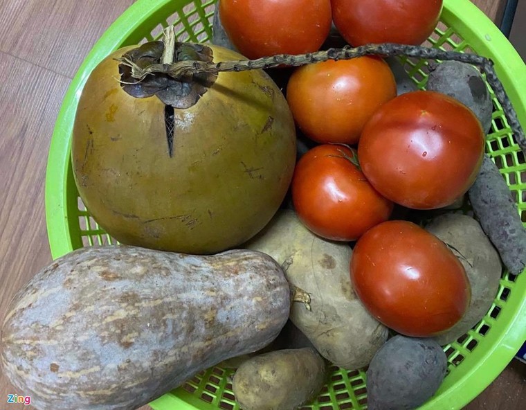 Nhiều chung cư tại TP HCM tìm nguồn bán thực phẩm cho cư dân ảnh 1