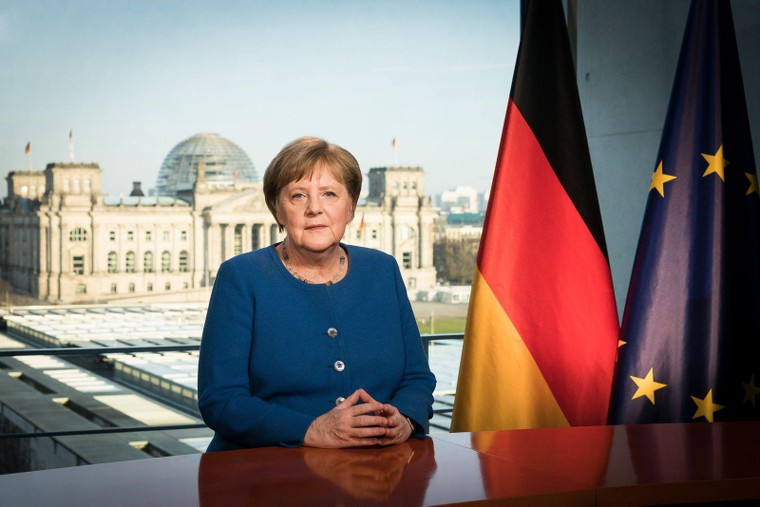 Những khoảnh khắc đáng nhớ trong cuộc đời bà Angela Merkel ảnh 16