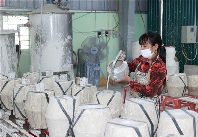 Chủ tịch nước Nguyễn Xuân Phúc thăm và làm việc tại tỉnh Ninh Bình ảnh 4