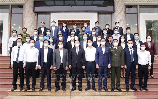 Chủ tịch Quốc hội Vương Đình Huệ tiếp xúc cử tri Hải Phòng ảnh 8