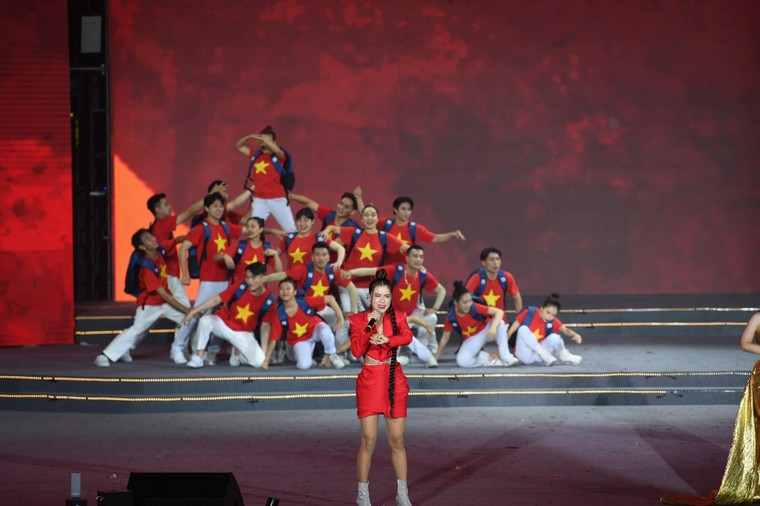 Chùm ảnh đẹp về lễ bế mạc SEA Games 31: Hội tụ để tỏa sáng ảnh 9