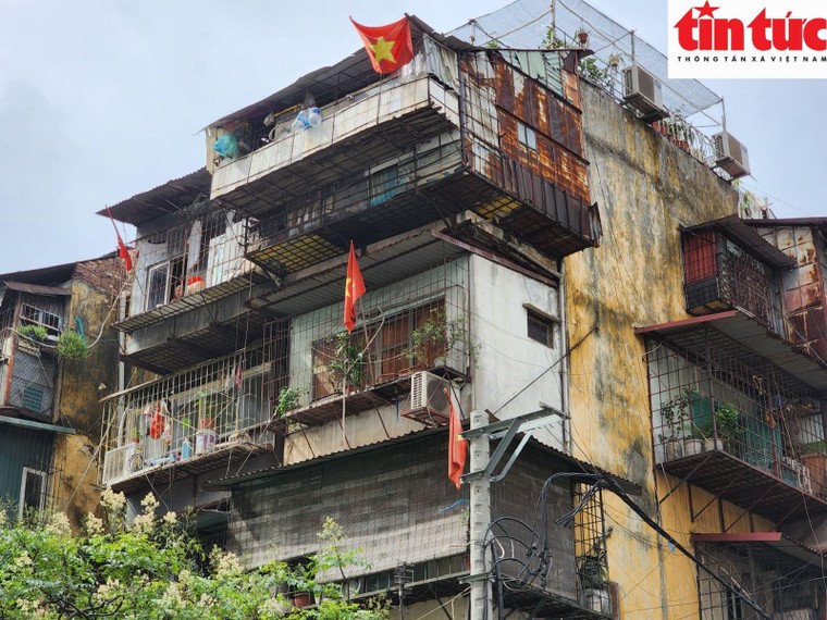 'Chuồng cọp' chung cư cũ - lợi bất cập hại ảnh 4