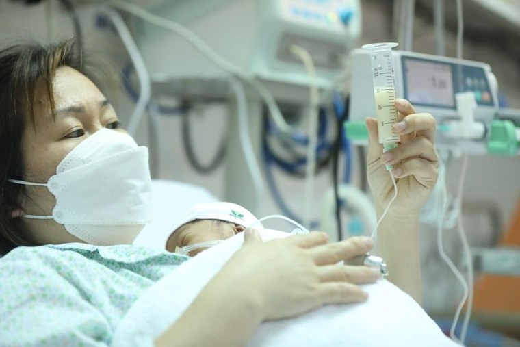 Cận cảnh ngân hàng sữa mẹ đầu tiên tại thủ đô Hà Nội ảnh 7