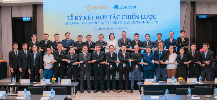 Tập đoàn Xây dựng Hòa Bình và Tập đoàn Sun Group ký kết hợp tác chiến lược ảnh 3