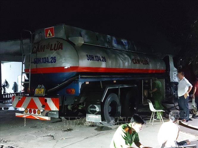 Phát hiện vụ sản xuất xăng giả quy mô lớn tại Bà Rịa-Vũng Tàu ảnh 1