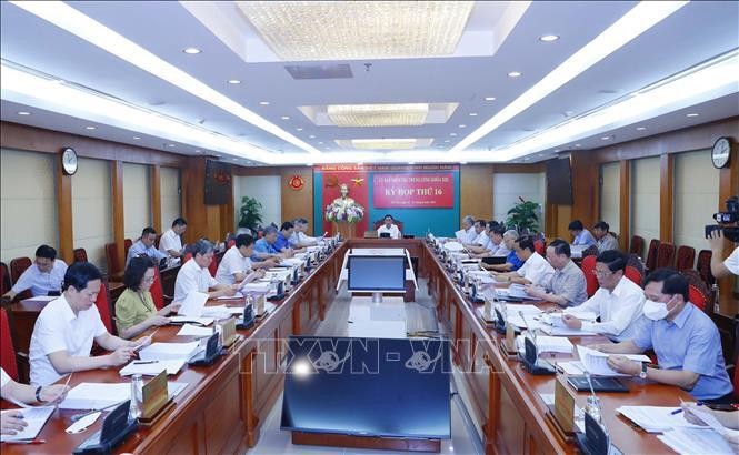 Cảnh cáo Ban Thường vụ Đảng ủy Tập đoàn Công nghiệp Than - Khoáng sản Việt Nam ảnh 1