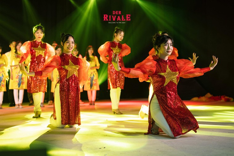 Tân sinh viên và hành trình khám phá mặt trăng tại FPS 2022-To the Moon ảnh 6