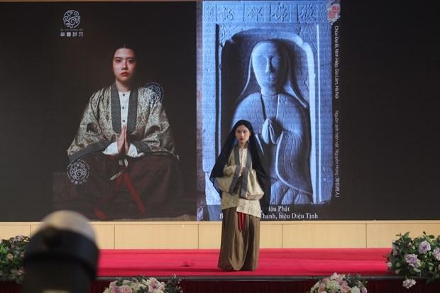 Tôn vinh cổ phục truyền thống trong ngày Di sản Văn hóa Việt Nam lần thứ IV ảnh 2
