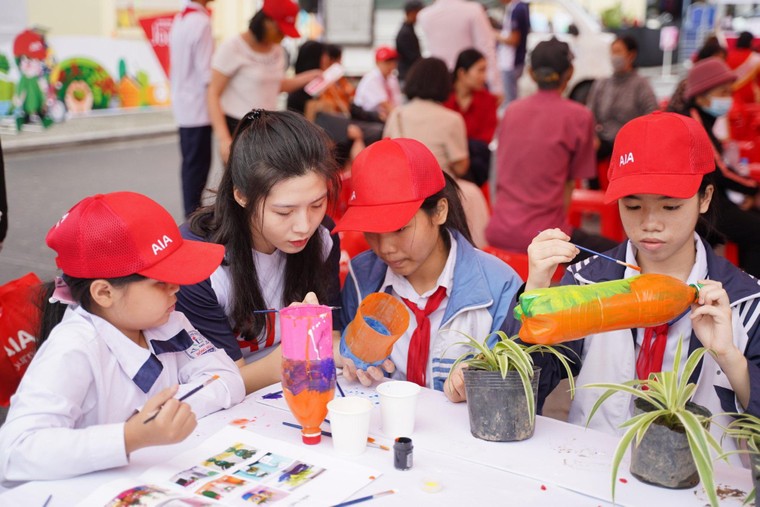 "Hành trình cuộc sống": Mang niềm vui đến với trẻ em khó khăn thành phố Hải Phòng ảnh 2