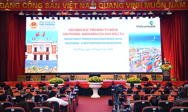 Thủ tướng đề nghị các nhà đầu tư nói phải đi đôi với làm ảnh 2