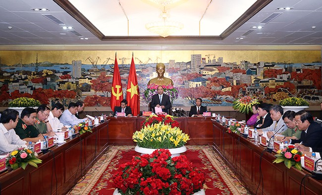 Thủ tướng đề nghị các nhà đầu tư nói phải đi đôi với làm ảnh 1