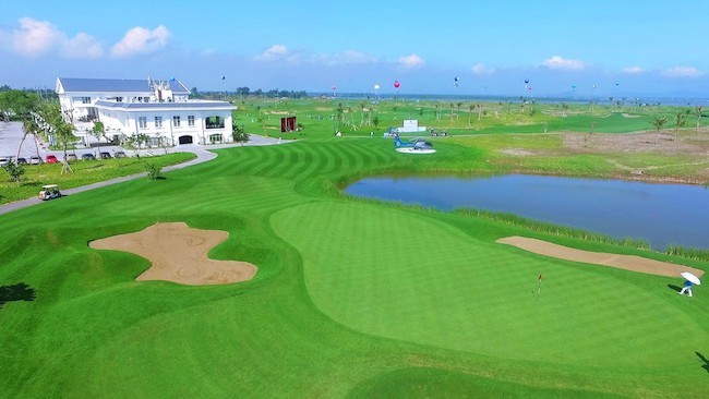 FLC Faros Golf Tournament 2017: Trúng HIO khi đánh thử vẫn nhận iPhone 7 Plus ảnh 1