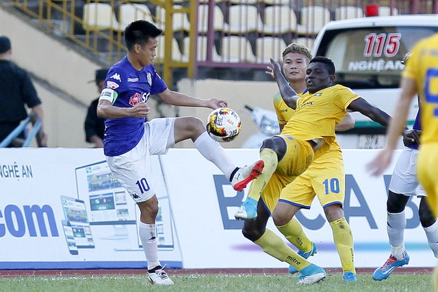 FLC Thanh Hoá lại cứu cho V-League nhiều 'bàn thua trông thấy' ảnh 1
