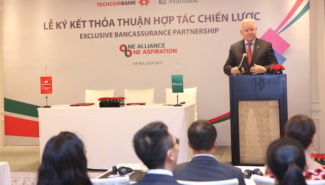 Techcombank & Manulife Việt Nam hợp tác bảo hiểm độc quyền 15 năm ảnh 2