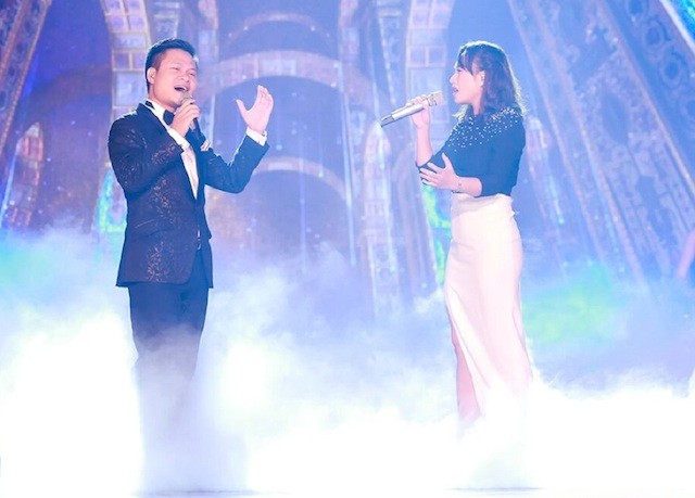 Nhà báo Lại Văn Sâm tái xuất sân khấu Sao Mai đêm gala 20 năm ảnh 3