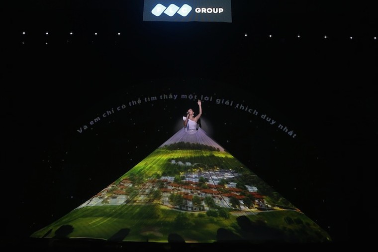 Thu trọn kỳ quan trong tầm nhìn tại Lễ giới thiệu FLC Grand Hotel Hạ Long ảnh 1