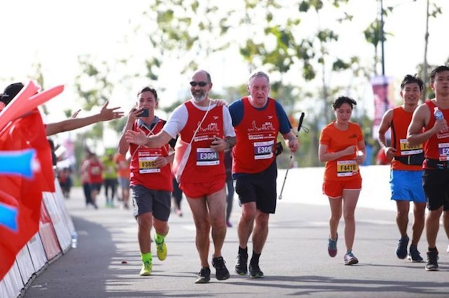 Tinh thần không giới hạn lan tỏa từ giải Marathon quốc tế TP.HCM Techcombank 2017 ảnh 3